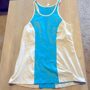 UA workout tank